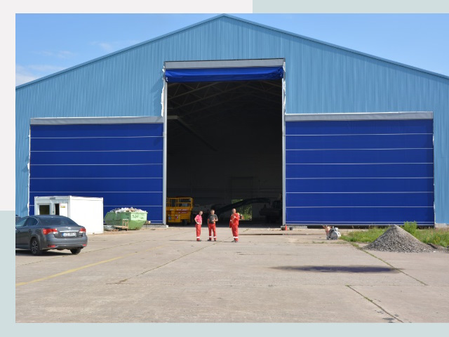 Ангарные ворота в Омск от СтальСтрой-Омс по цене 622 руб.