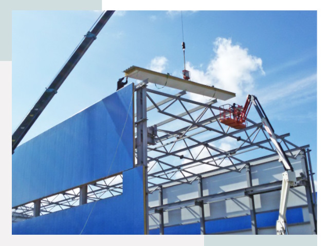 Монтаж сэндвич-панелей в Омске